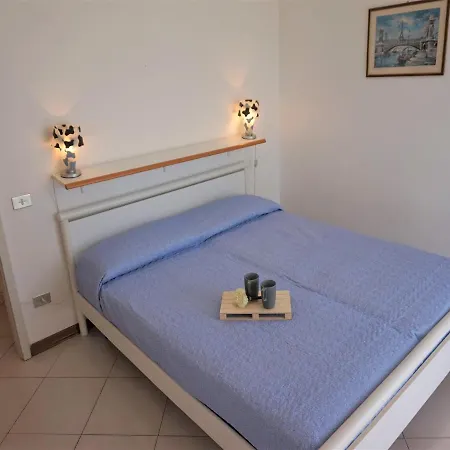 Three-room In With Sea View