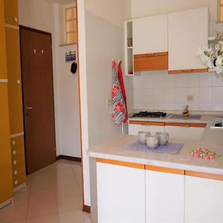 Three-room In With Sea View Lignano Sabbiadoro